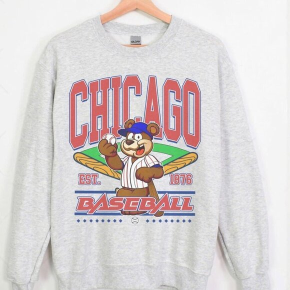 Michelle
L Other - Chicago Cubs Baseball EST 1876 Vintage MLB Crewneck Sweatshirt